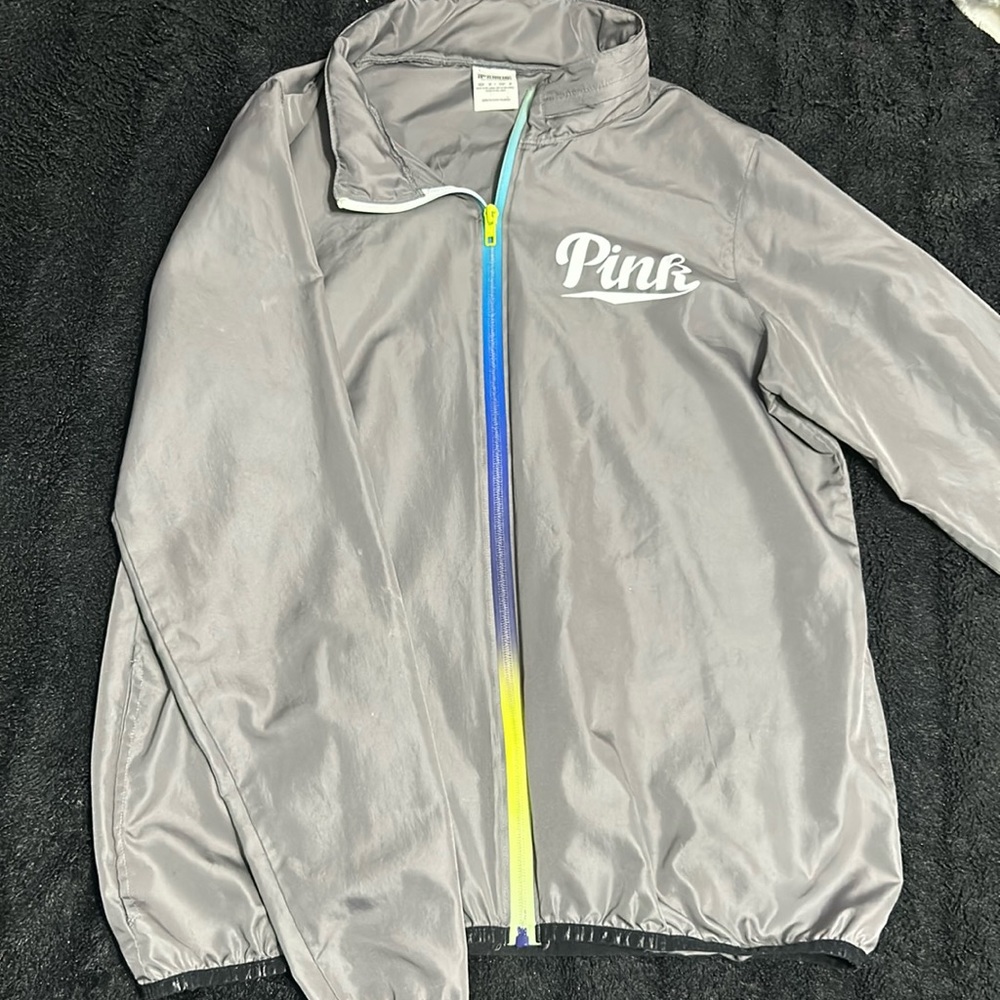 Gray colored zipper raincoat PINK
